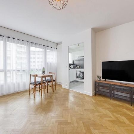 L'Appartement D'Art Et De Lumiere Clichy Esterno foto